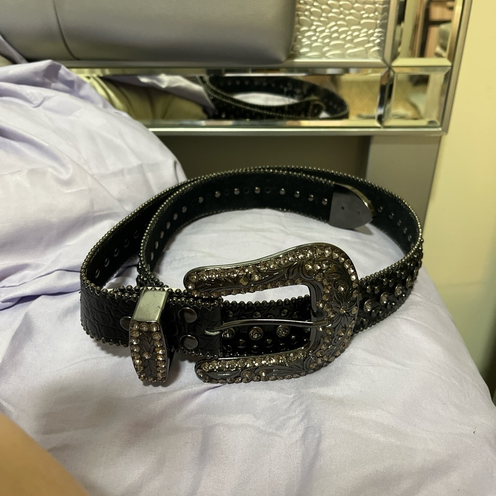 36” belt never worn